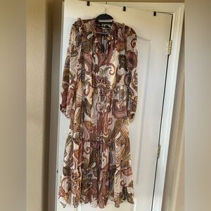 Julia Jordan Paisley Print Long sleeved Tie Up Midi dress